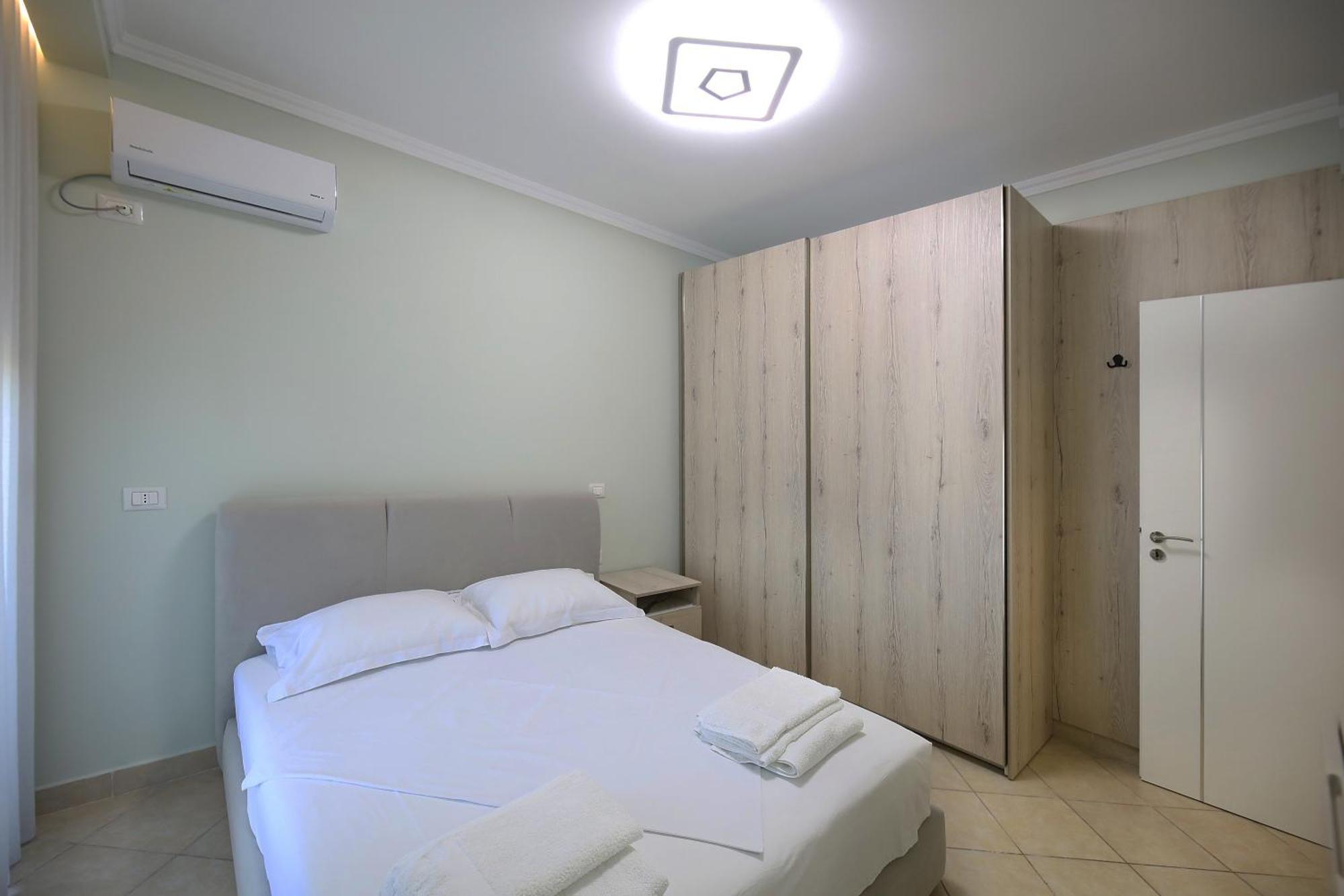 Holiday Apartment Влёра Экстерьер фото